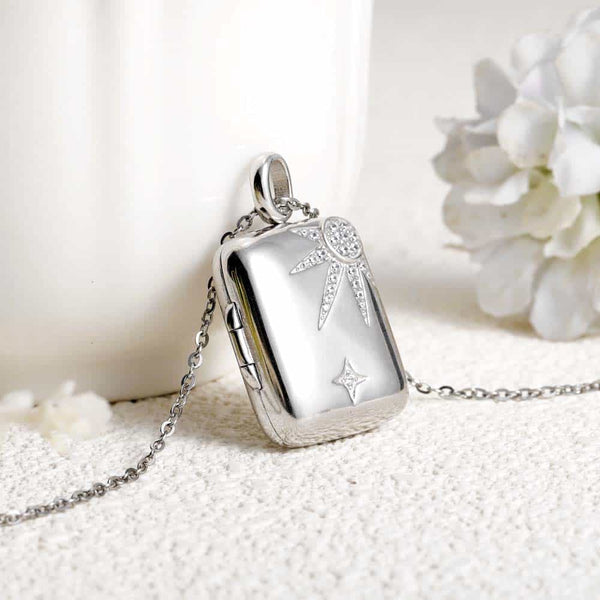 【Waterproof】Personalized Photo Locket Necklace With Picture Inside - Sun Star