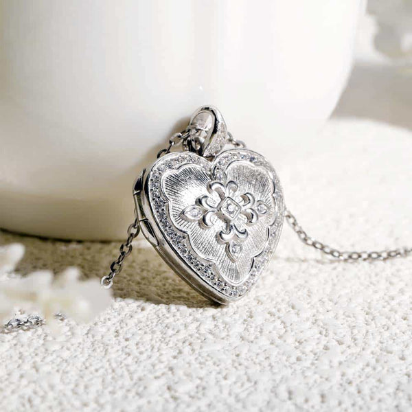 【Waterproof】Personalized Photo Locket Necklace With Picture Inside - Cross Heart